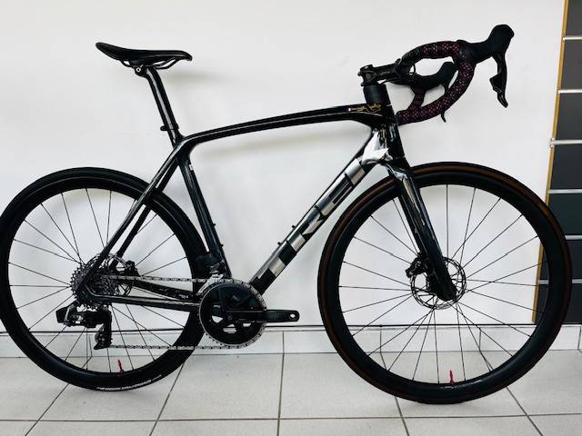 VELO ROUTE TREK EMONDA SL6 T56